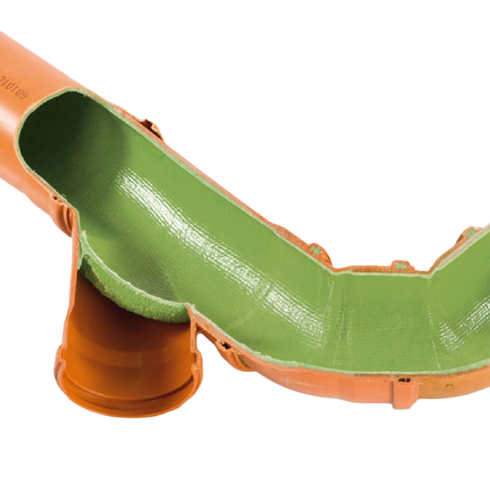 Flexibele BRAWOLINER textielliner voor rimpelvrije bochten in rioolreparatie.